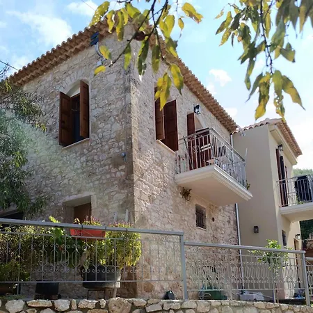 Nostos Old Town Stone House Near The Castle * Kyparissia