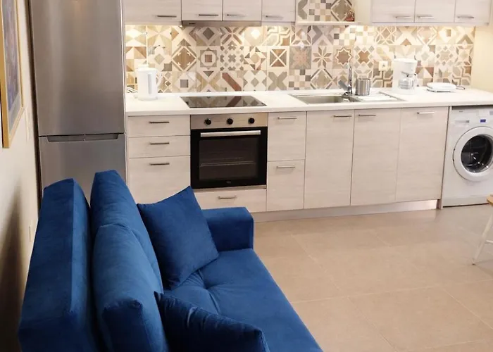 Nostos Old Town * Kyparissia